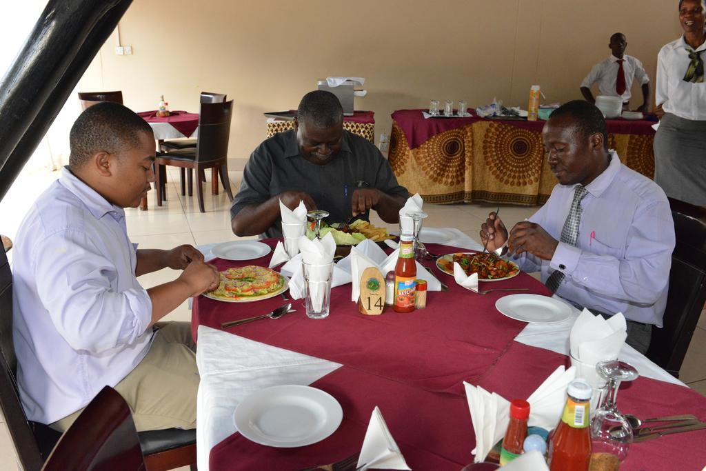 Morogoro Hotel المظهر الخارجي الصورة